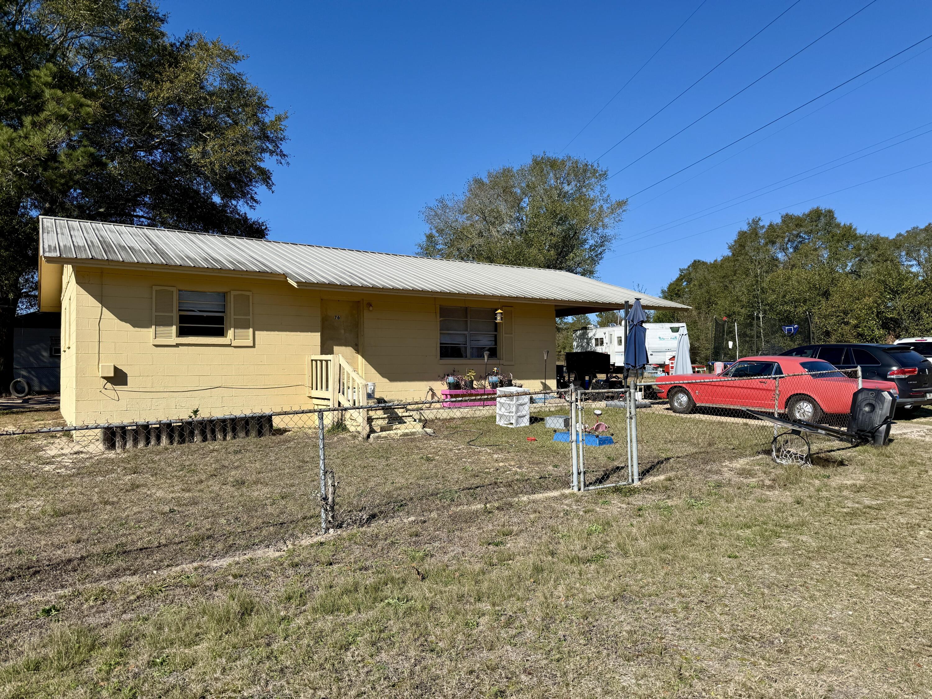 76 Fredrick Drive — photo