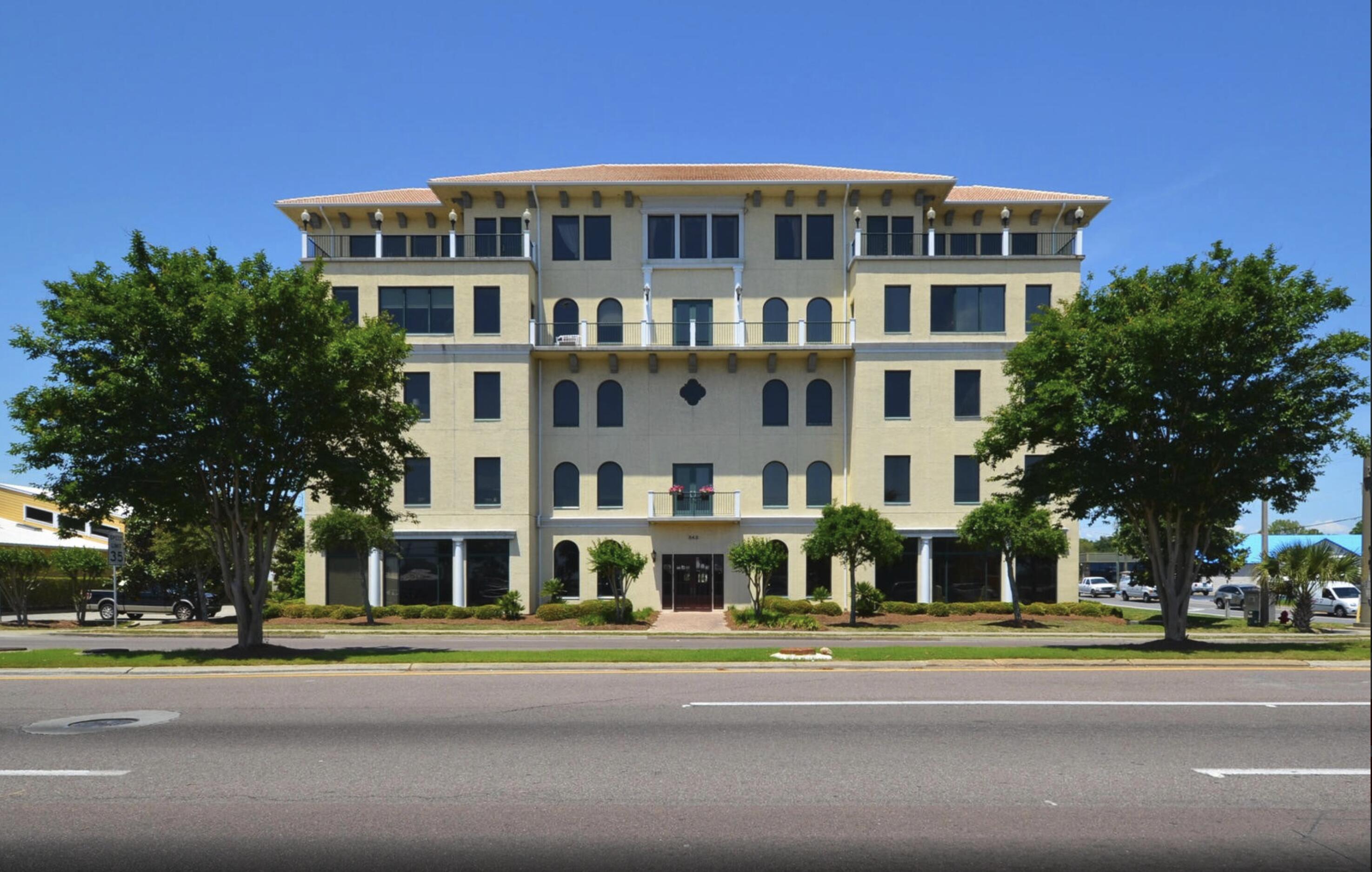 543 Harbor Boulevard 301 & 302 — photo
