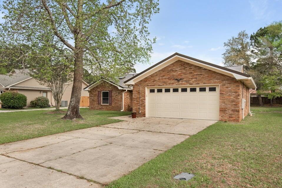 780 Overbrook Drive — photo