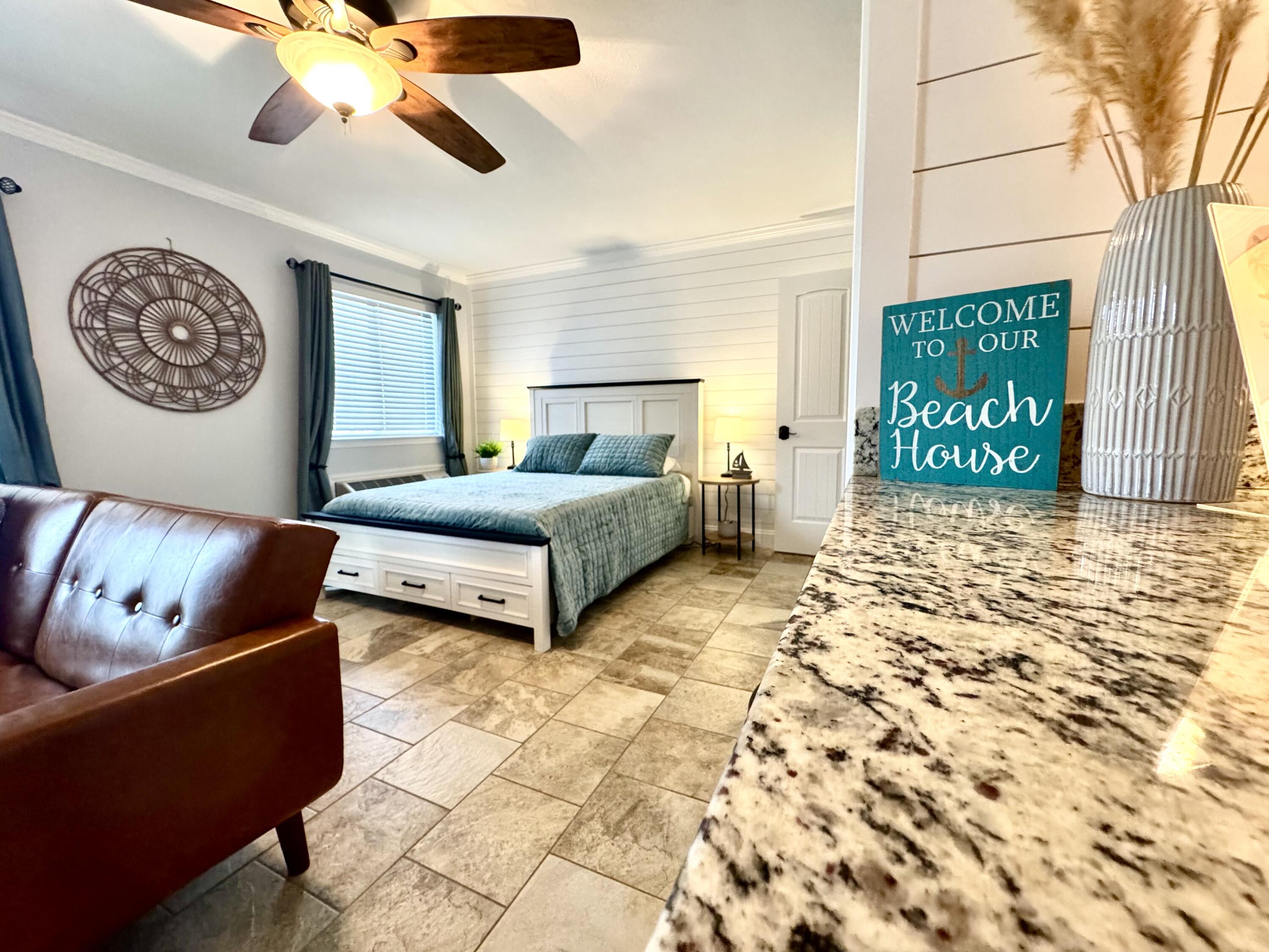 101 Cain Road Unit H — photo
