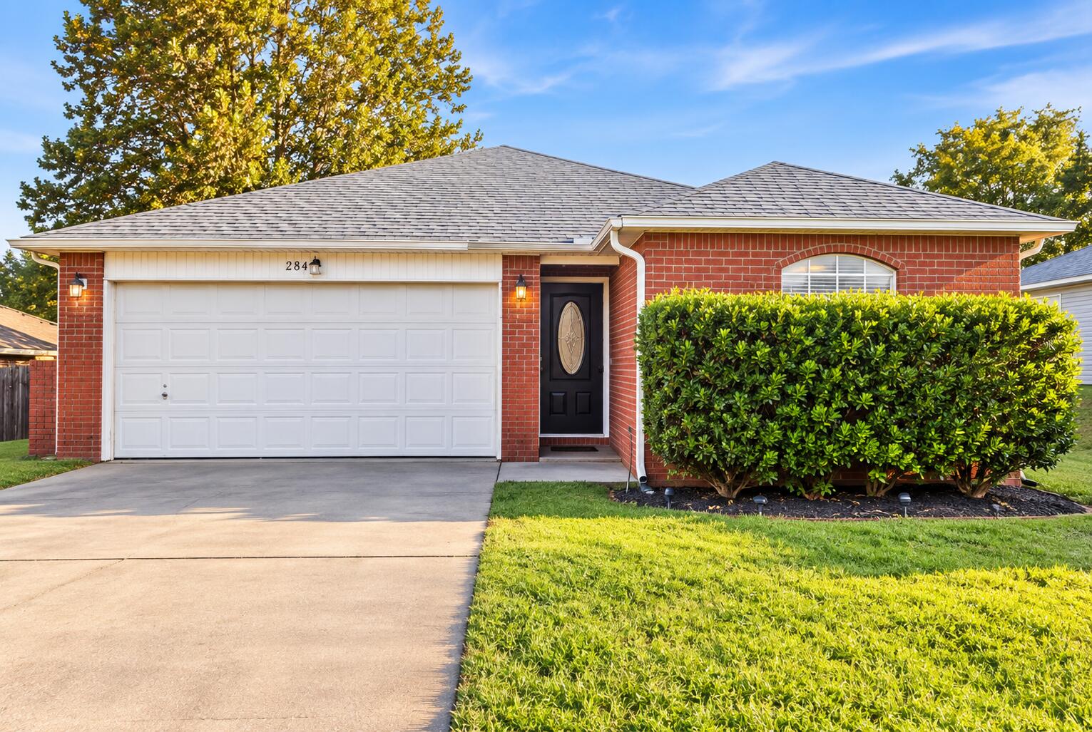 284 Limestone Circle — photo