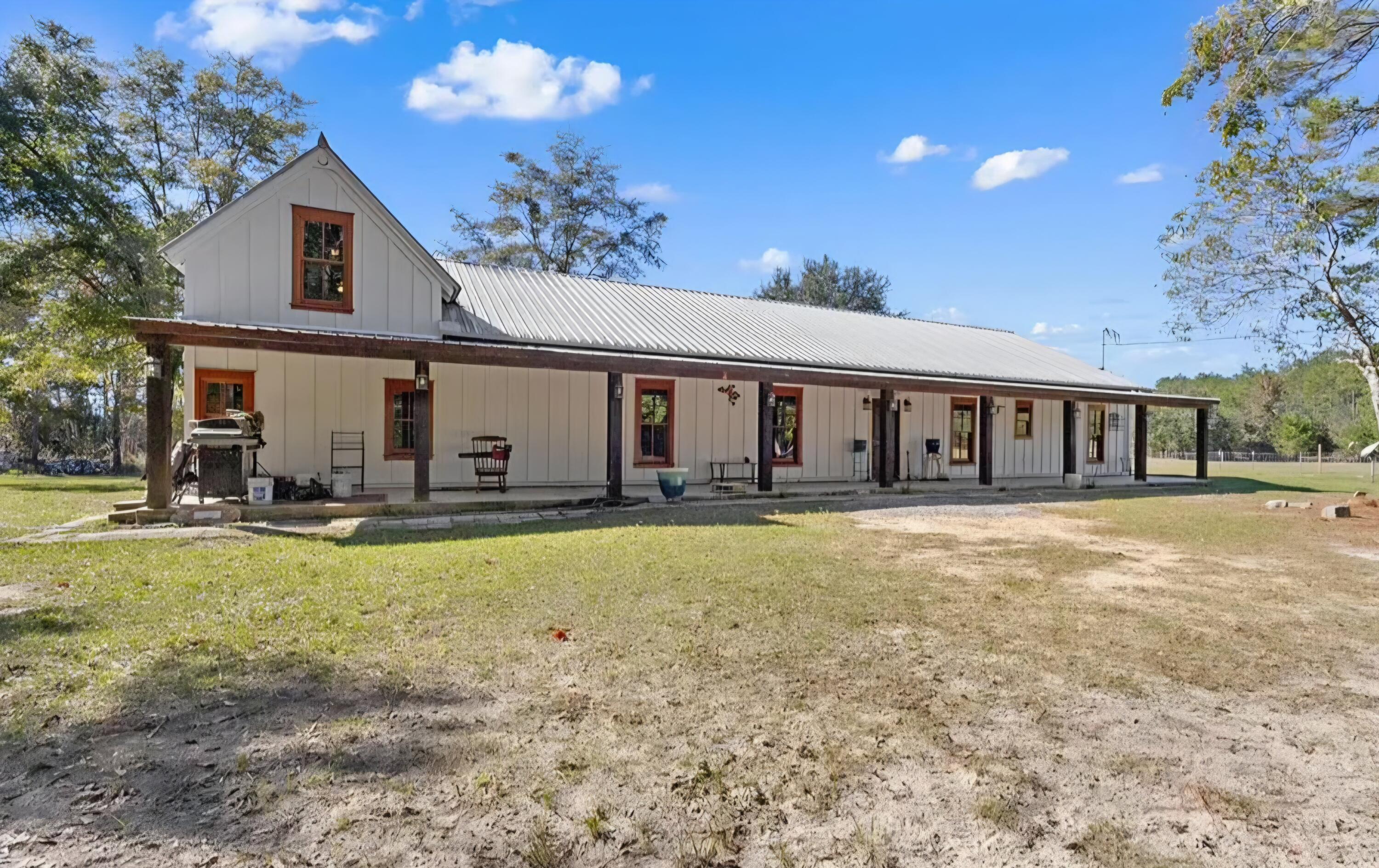 147 Catahoula Road — photo