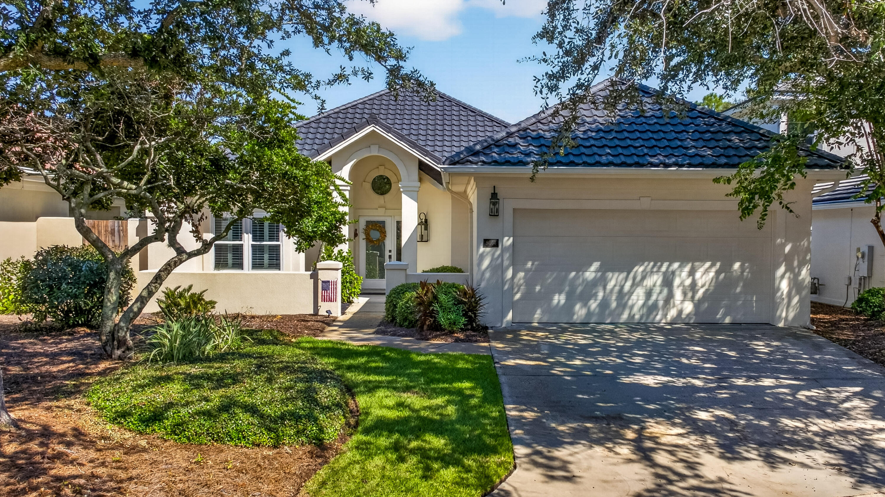 8014 Legend Creek Drive — photo