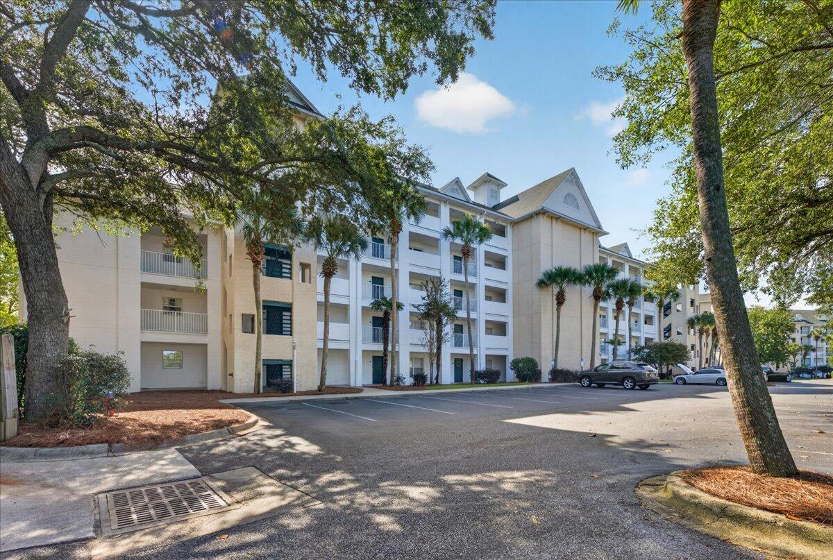 4276 Calinda Lane Apt 114 — photo
