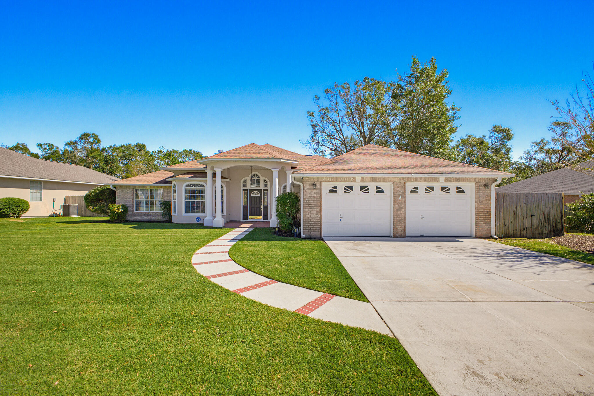 5106 High Pointe Drive — photo