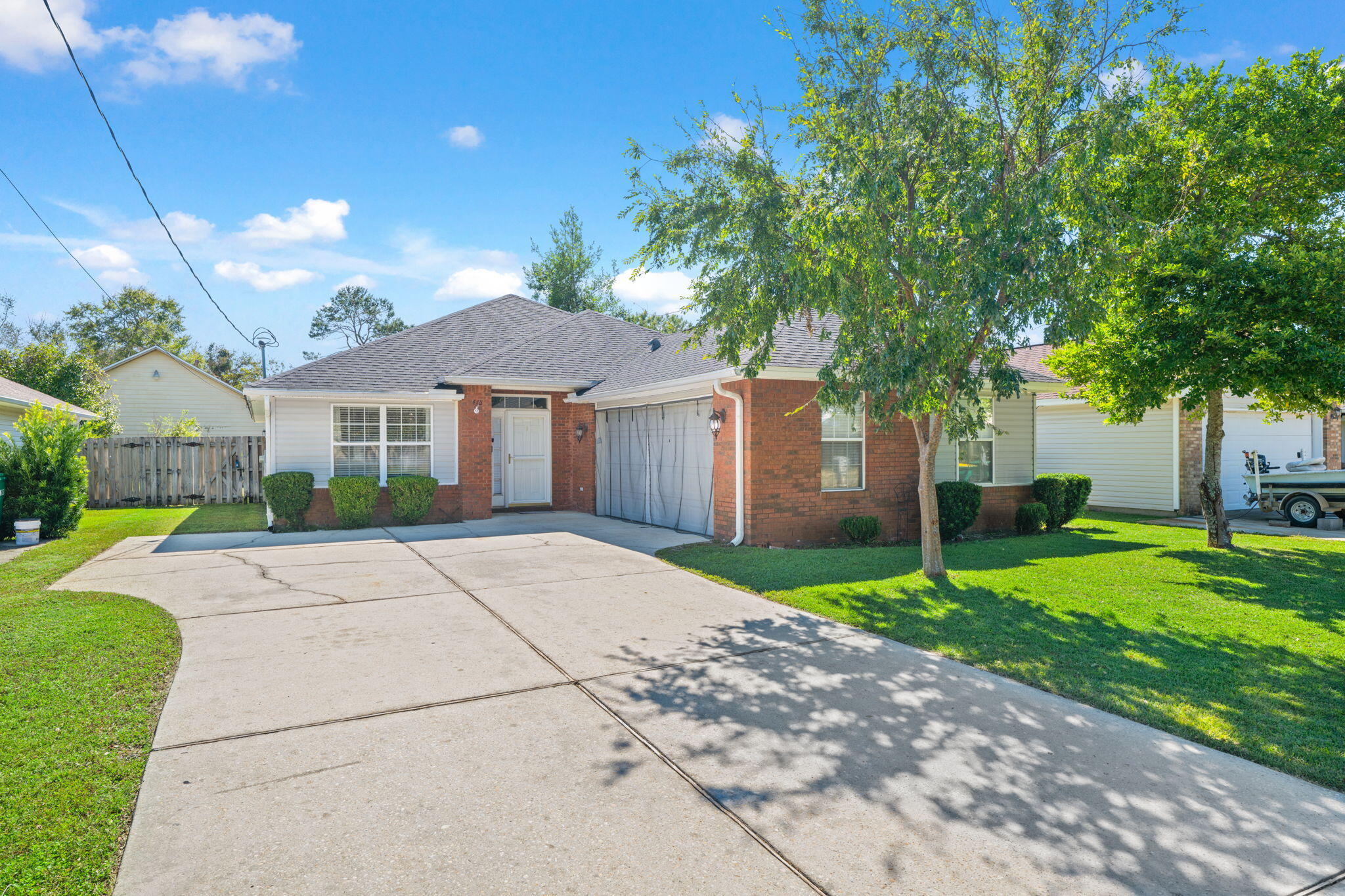 418 Verb Street — photo