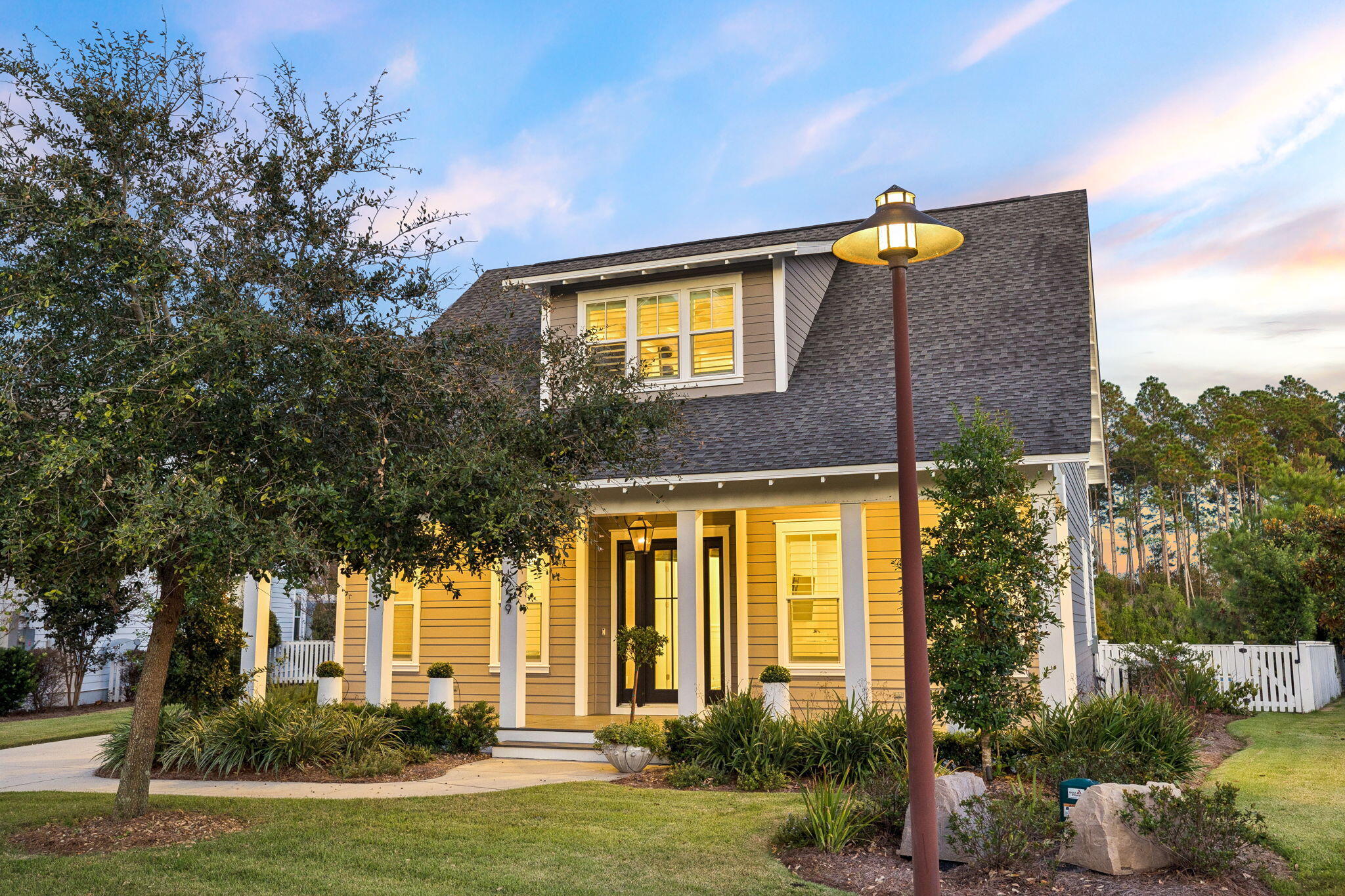 229 Sandchase Circle — photo