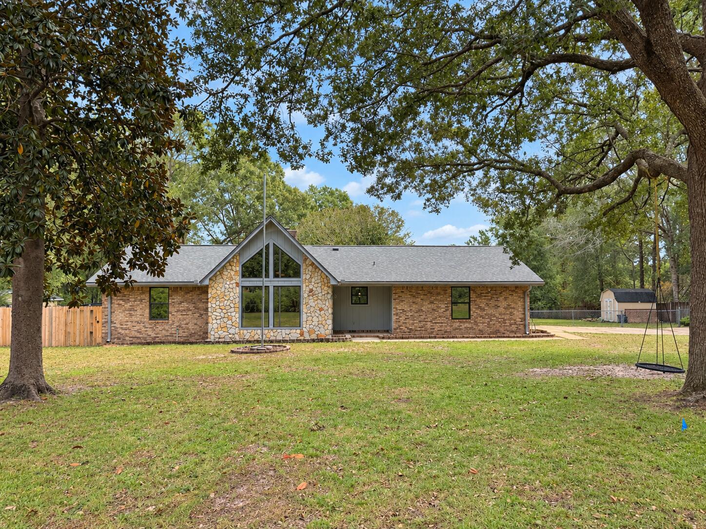 6077 Terrace Lane — photo