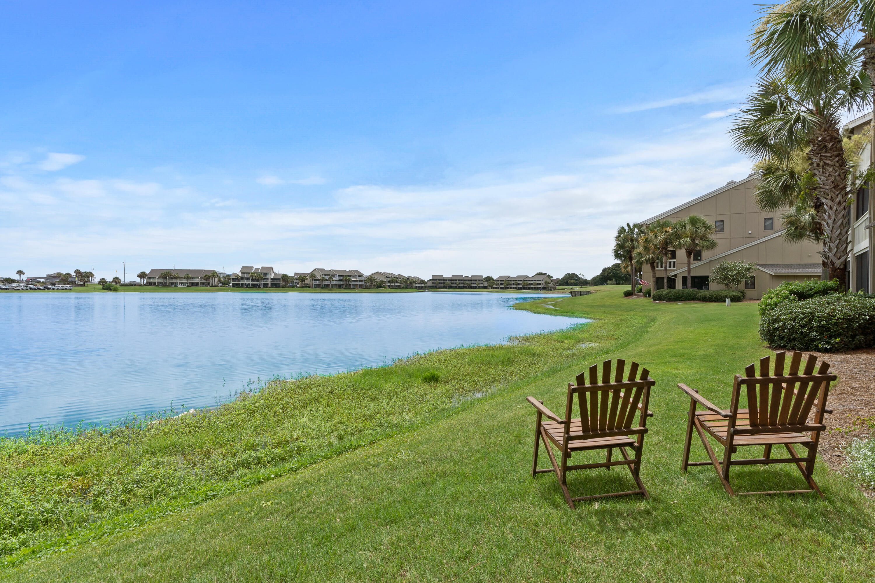48 Stewart Lake Cove Unit 194 — photo