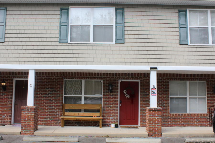 108 Hawkins Road Unit B — photo