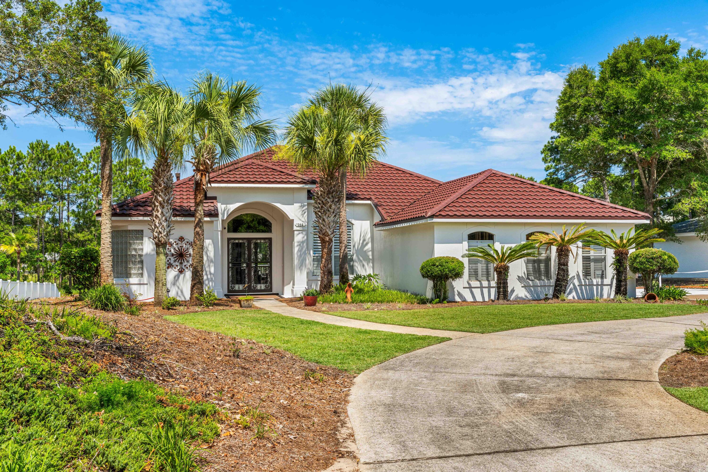 164 Lakeview Beach Drive — photo