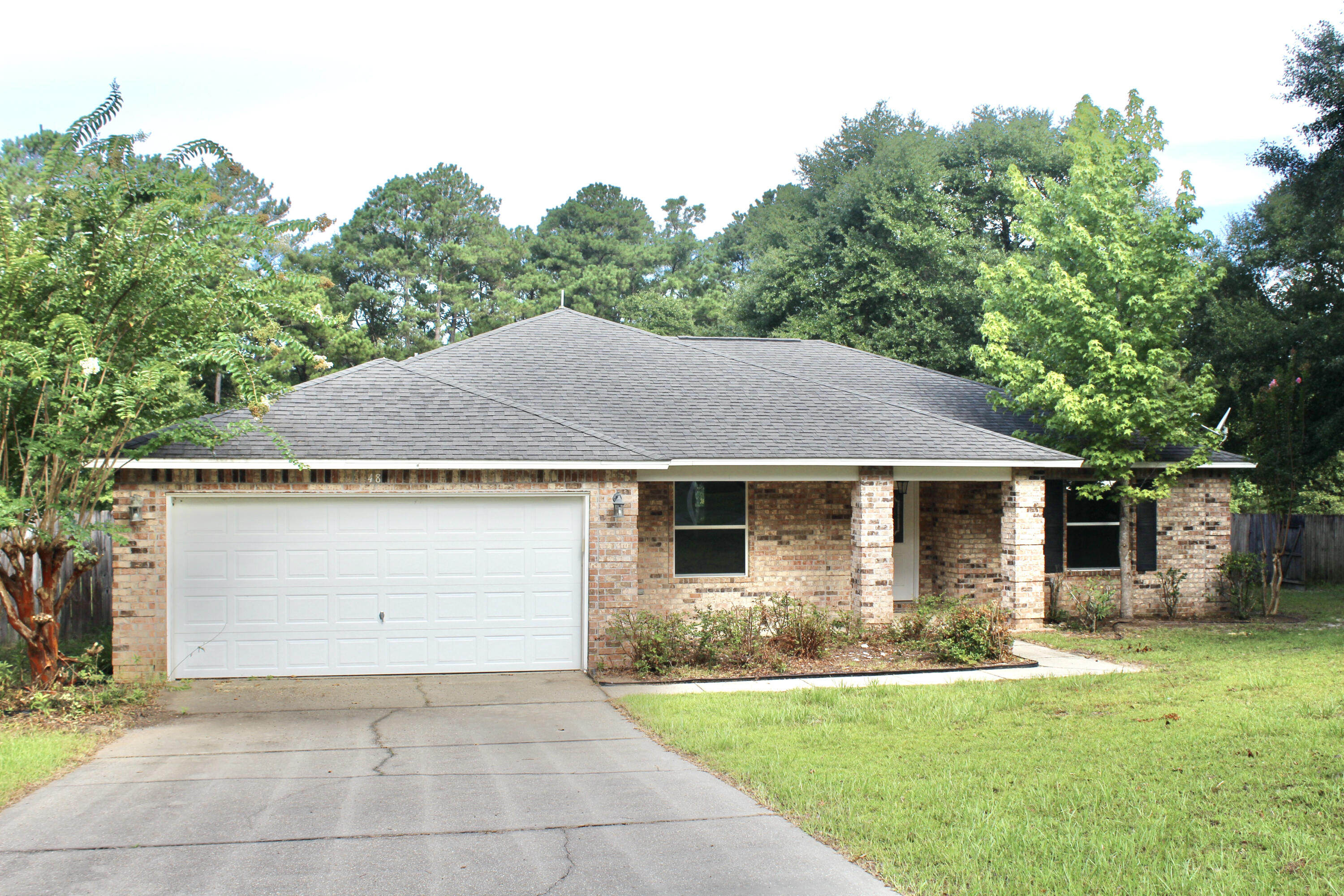 48 S Pleasant Drive — photo