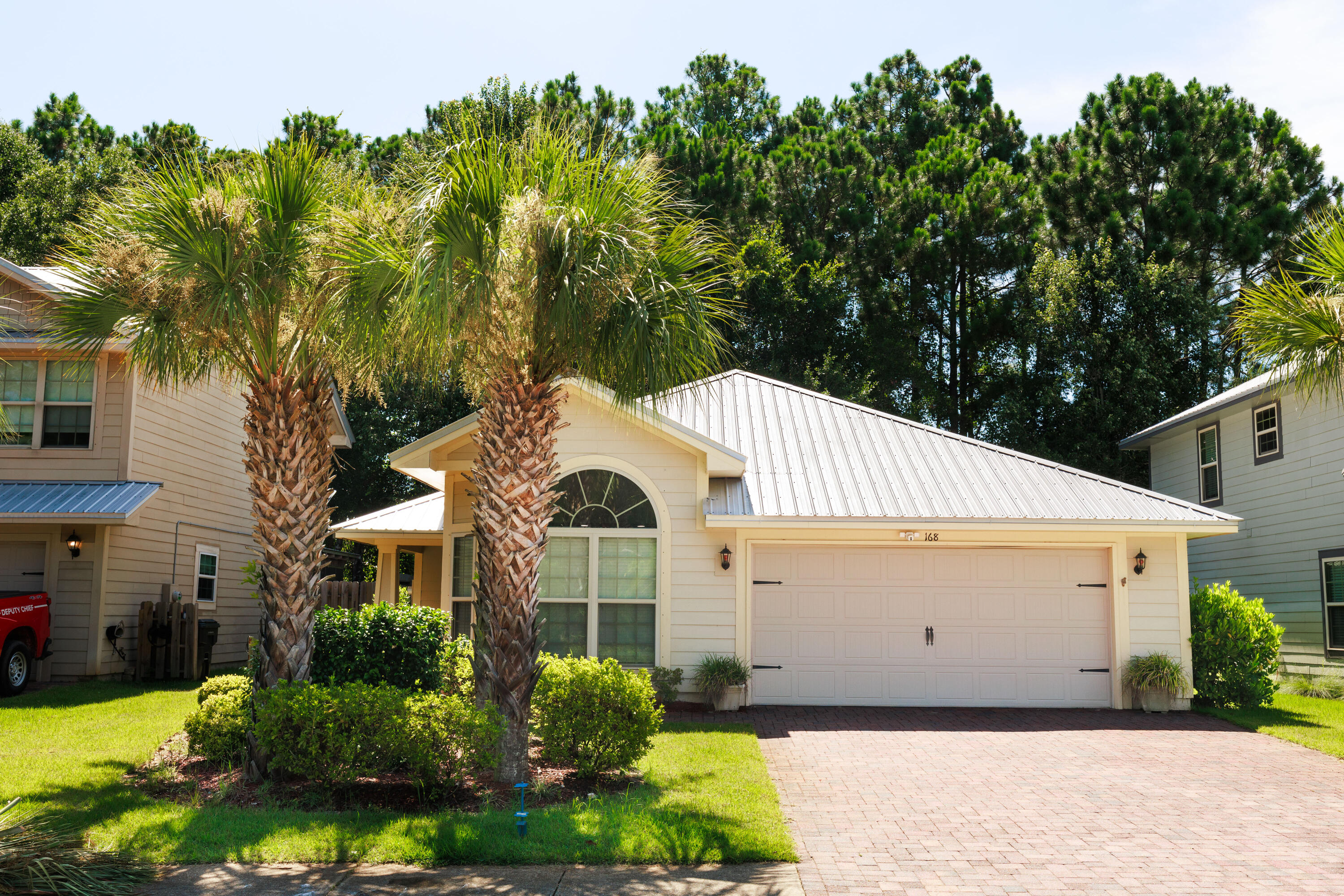 168 Golden Eagle Court — photo