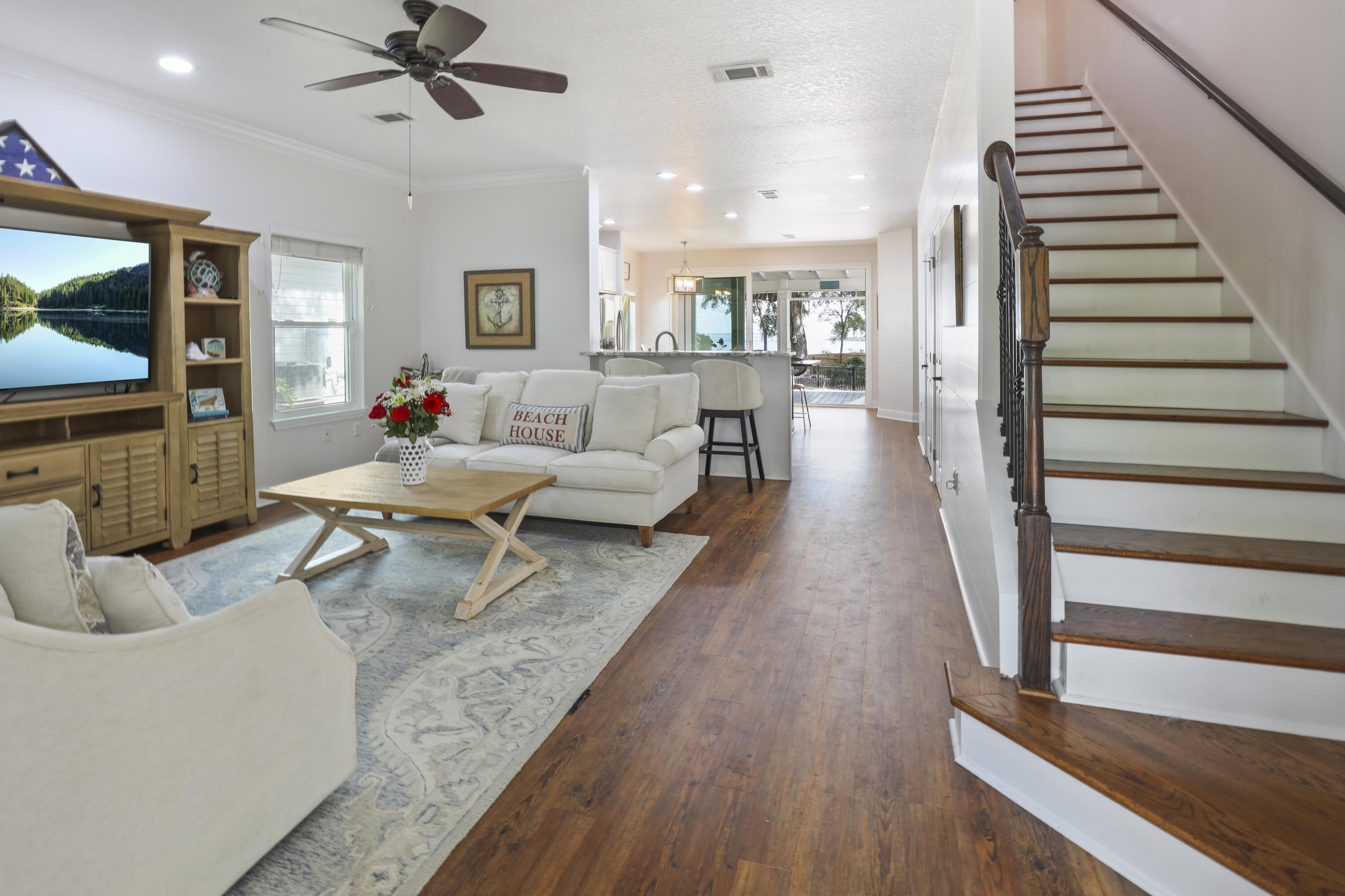 159 Beacon Point Drive — photo