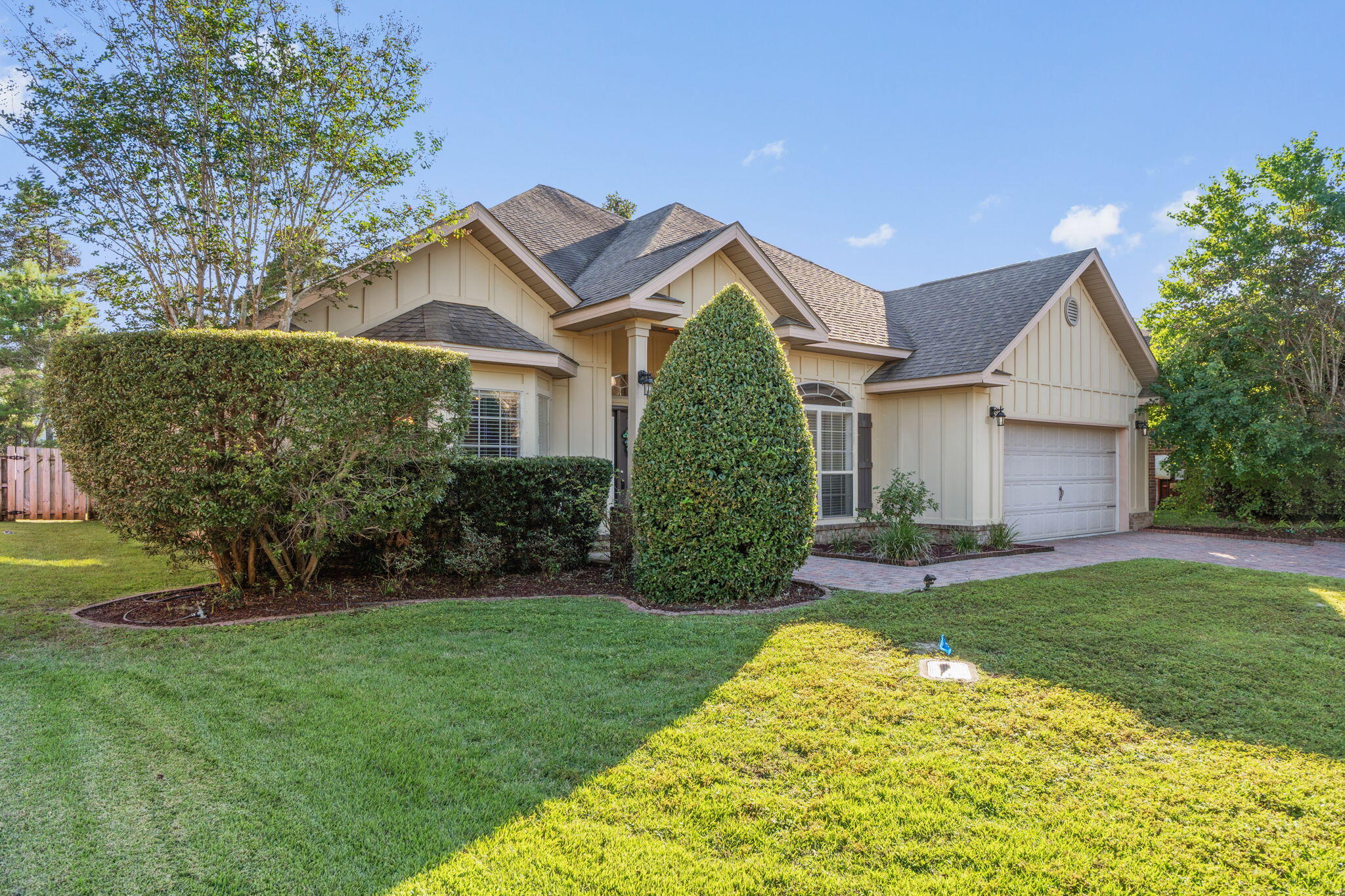 129 Mussett Bayou Court — photo