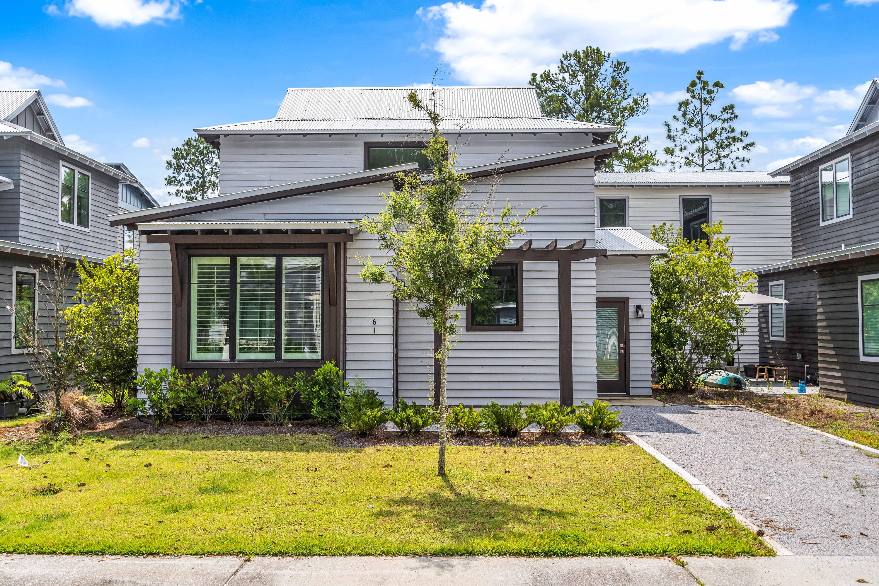 61 Edens Landing Circle — photo
