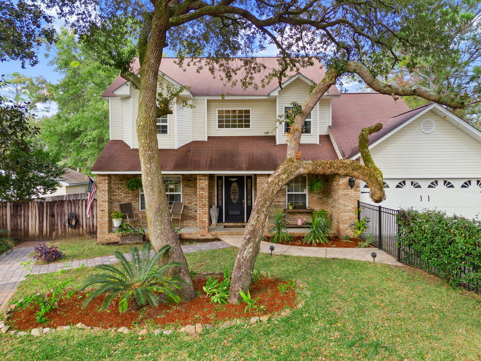 110 Rodney Drive — photo