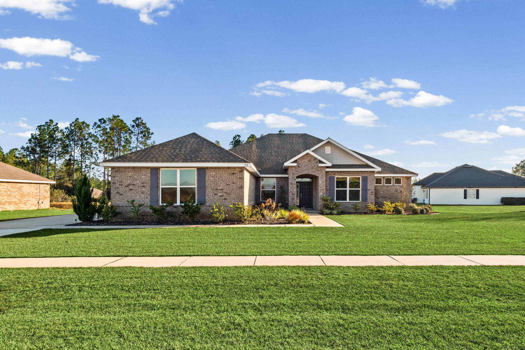 32 Brushed Dune Circle — photo