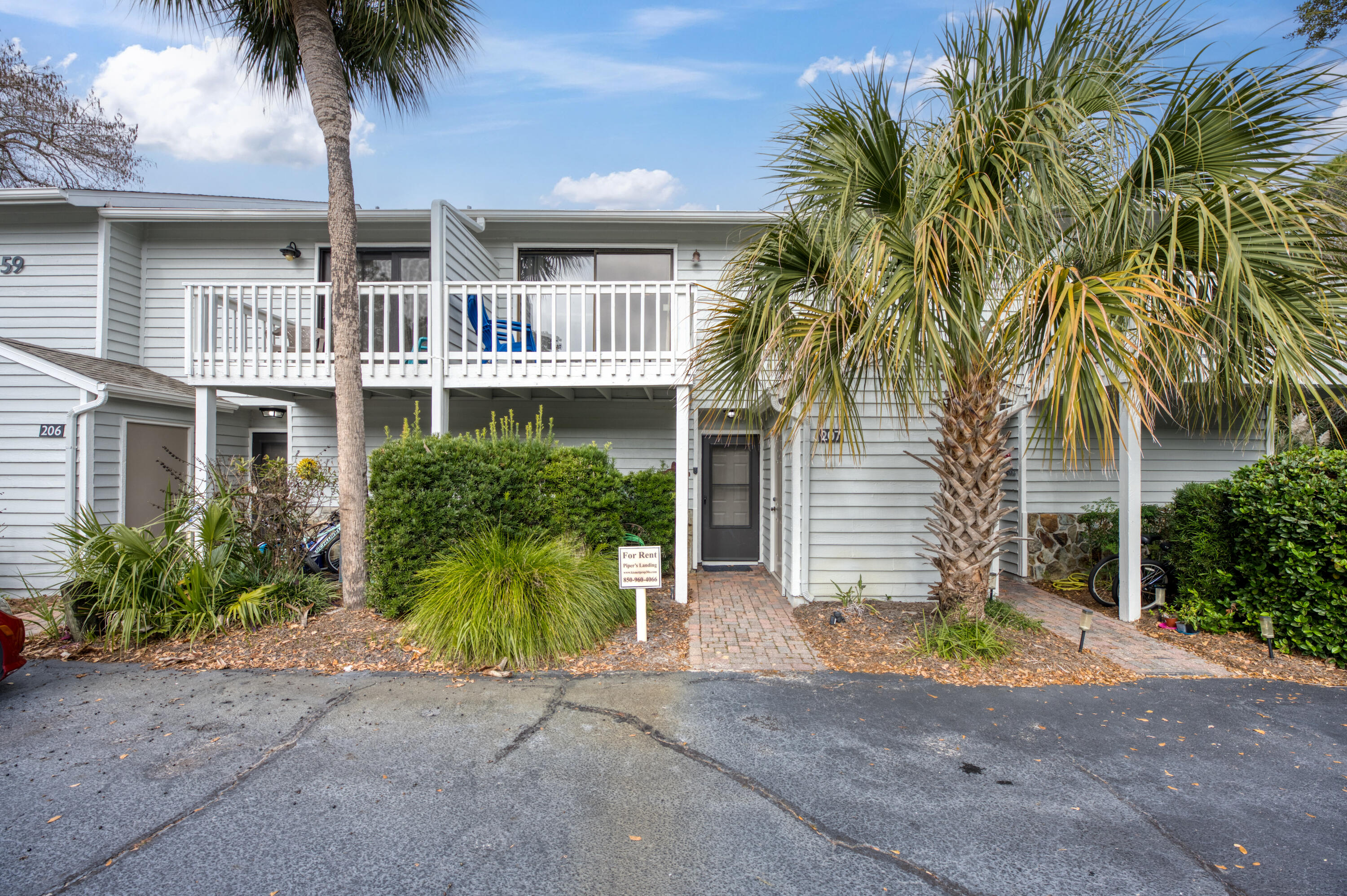 59 N Myrtle Drive 207 — photo
