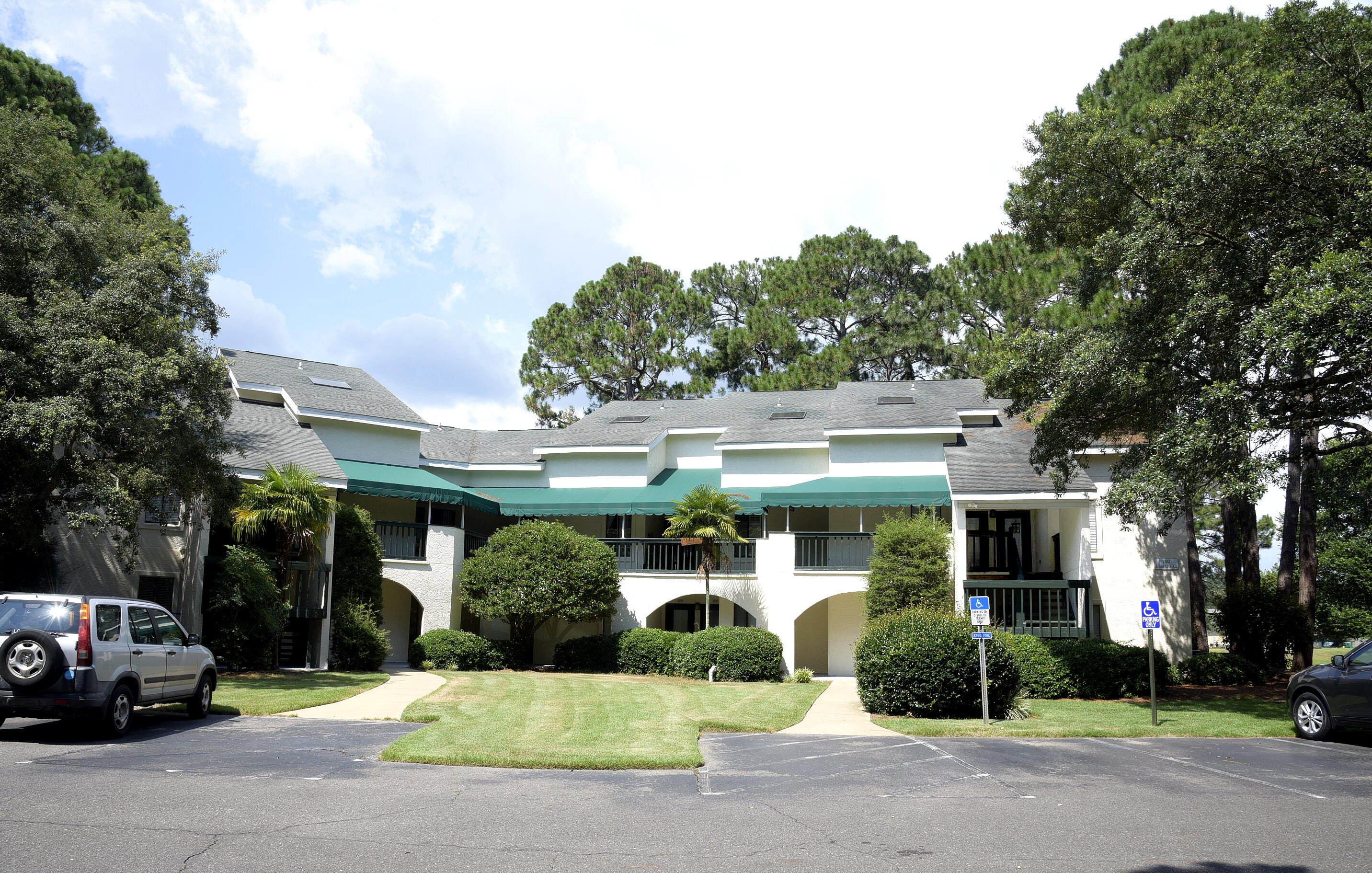 212 Southlake Court 212 — photo
