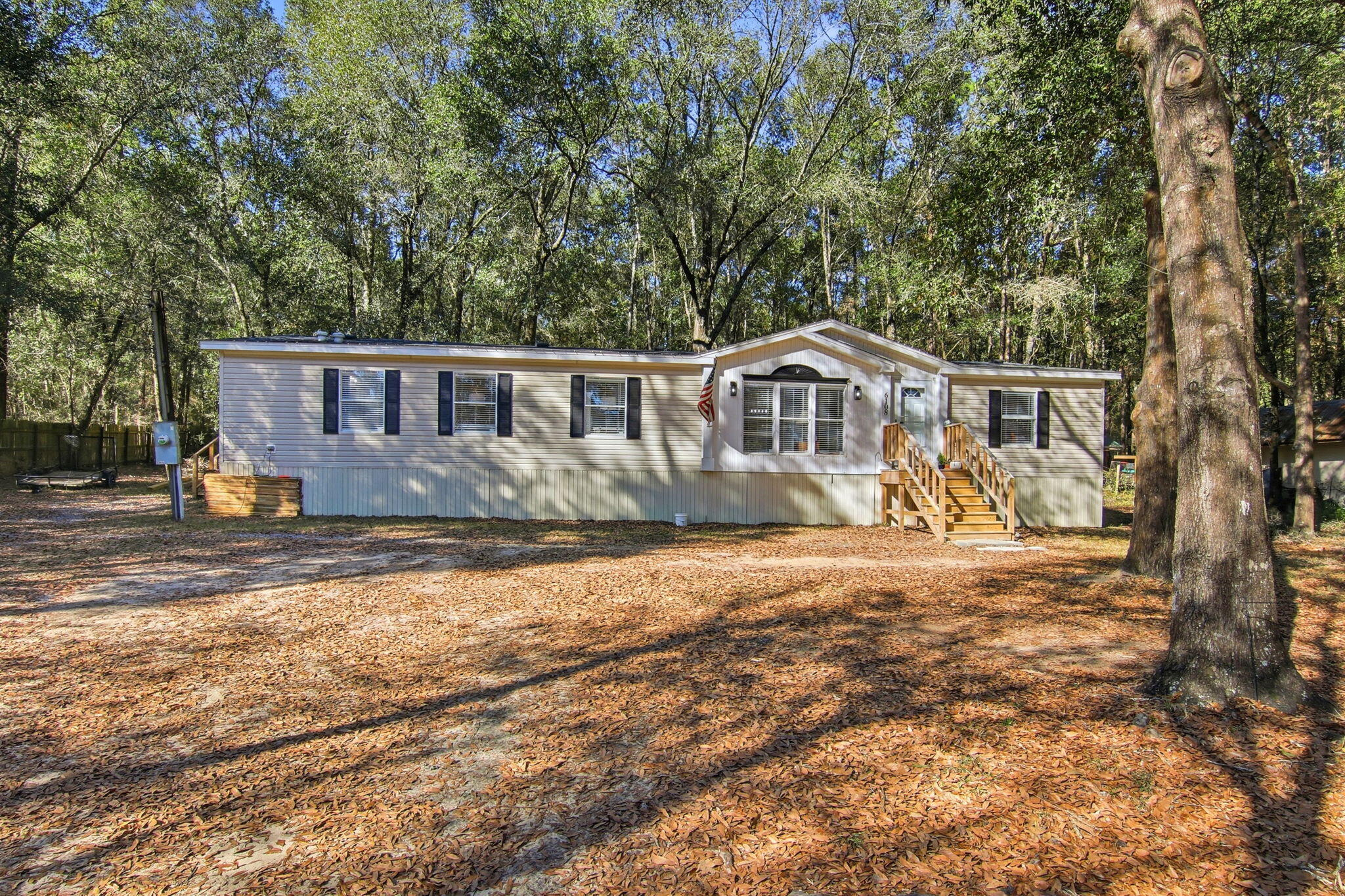 6108 Old River Road — photo