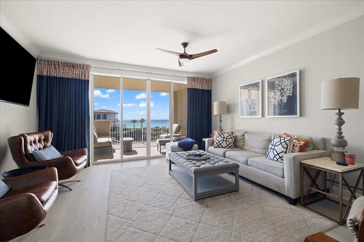 4045 W County Highway 30a Unit 307 — photo