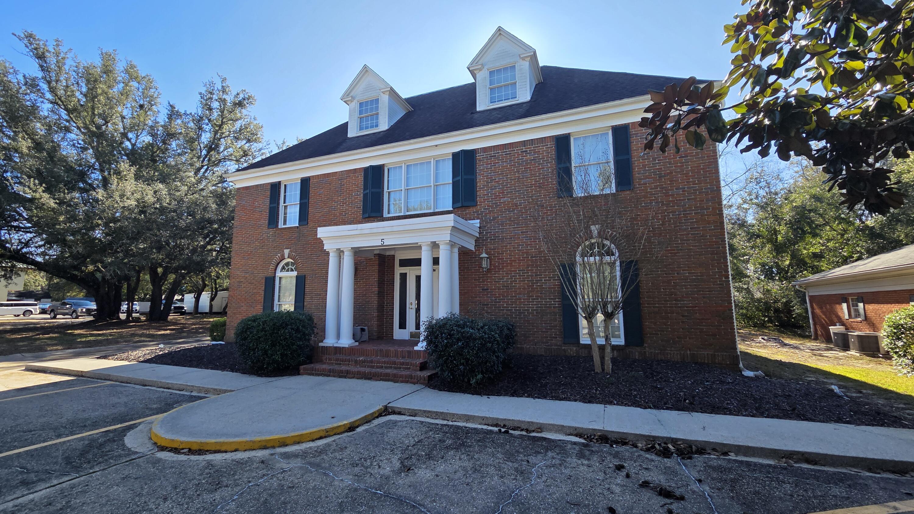 5 Clifford Drive — photo