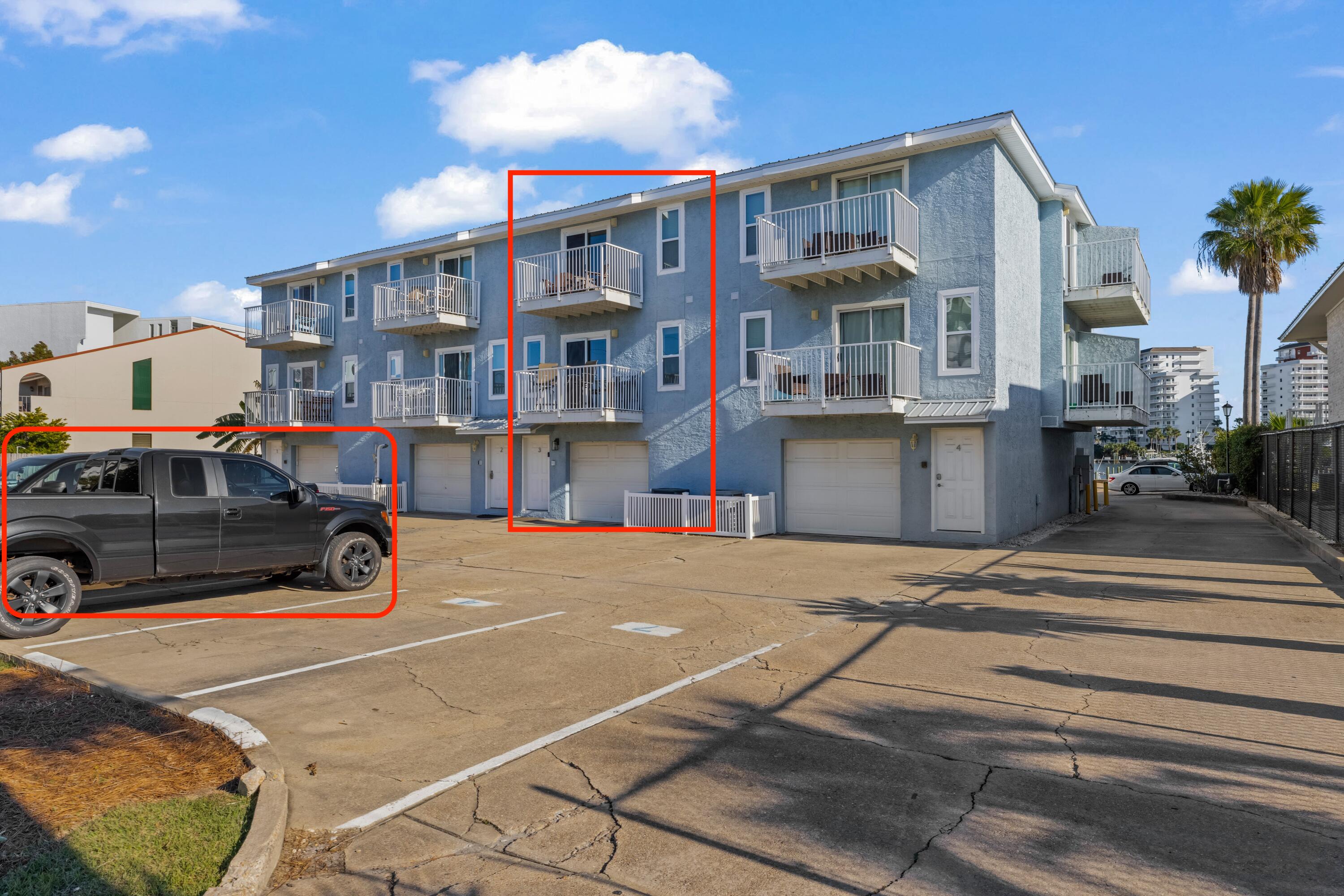 22 Moreno Point Road Unit 03 — photo