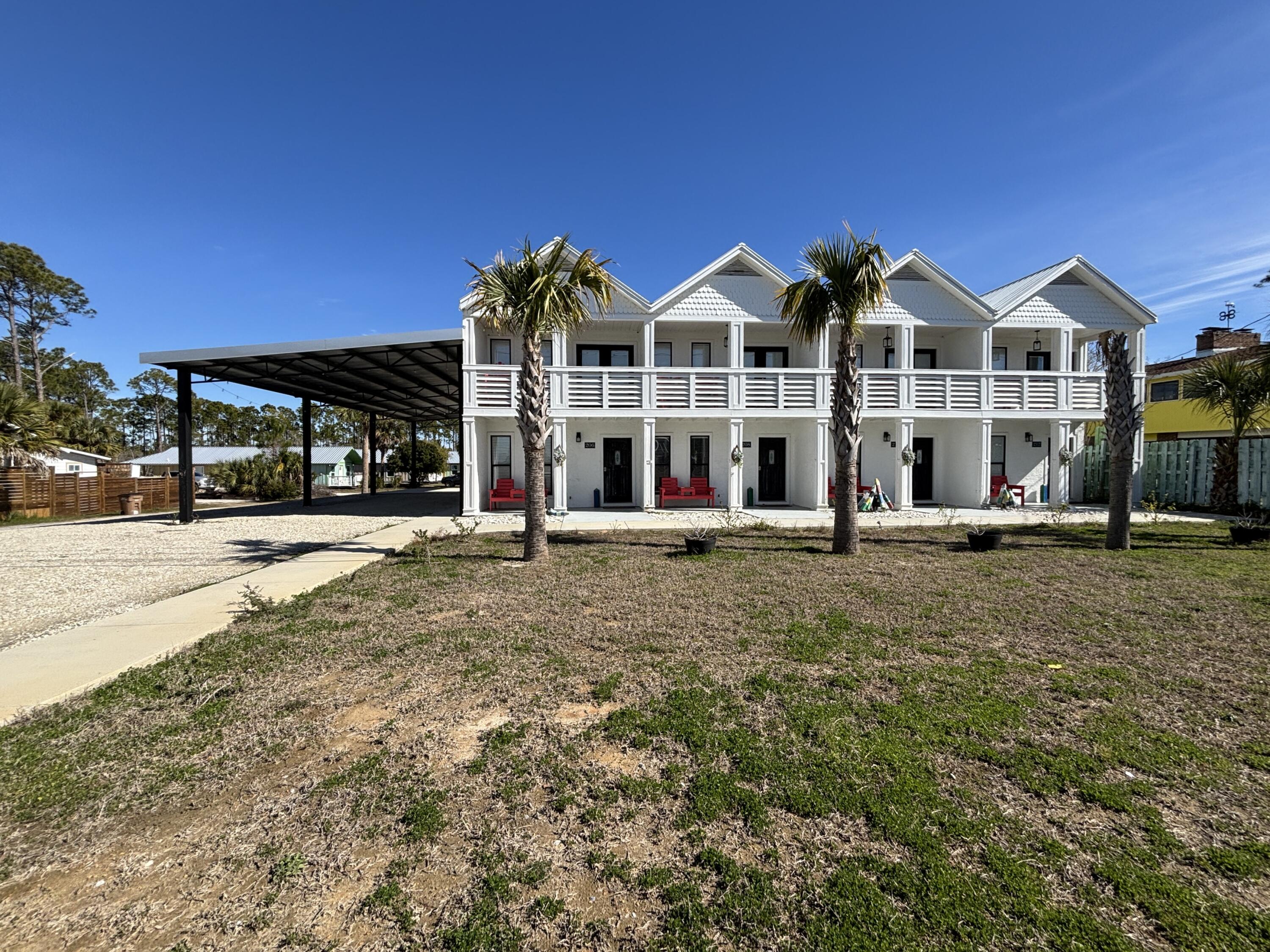 206-212 Watermark Way — photo