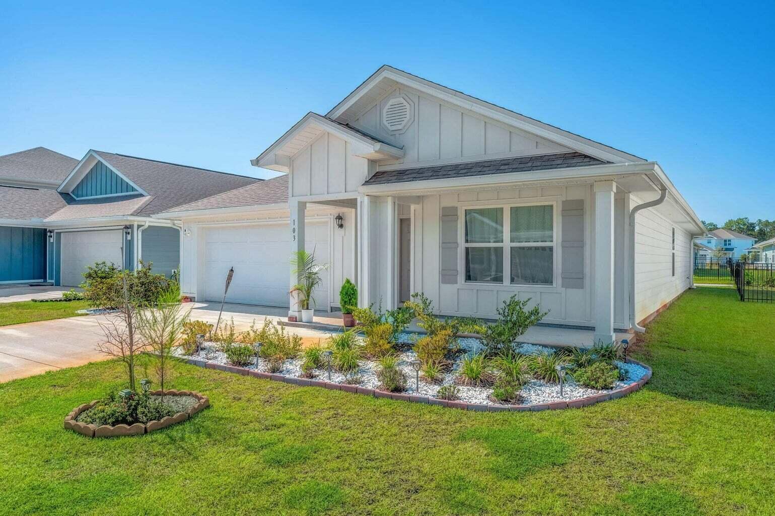103 Riverwalk Circle — photo