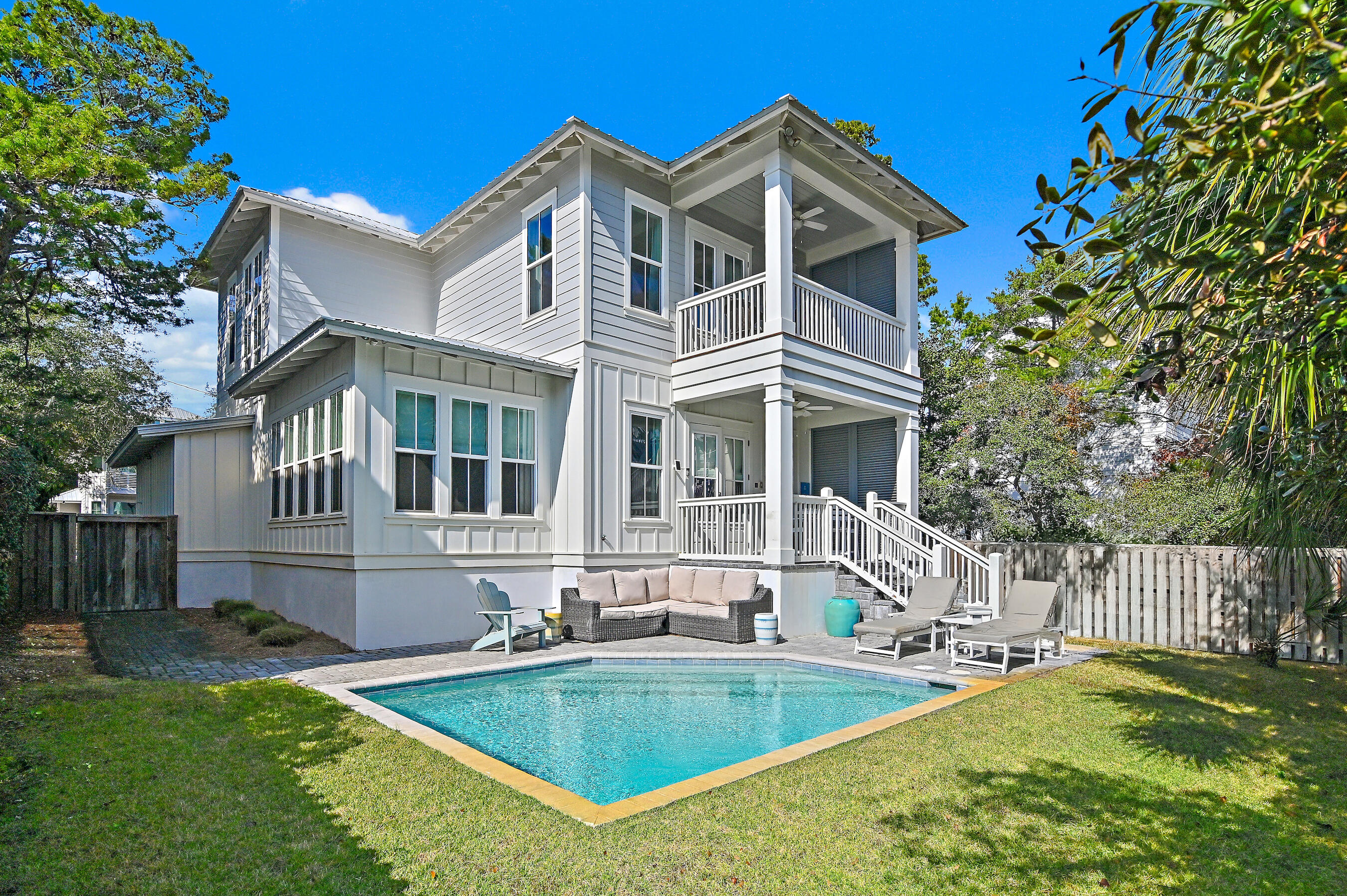 28 Dalton Drive — photo