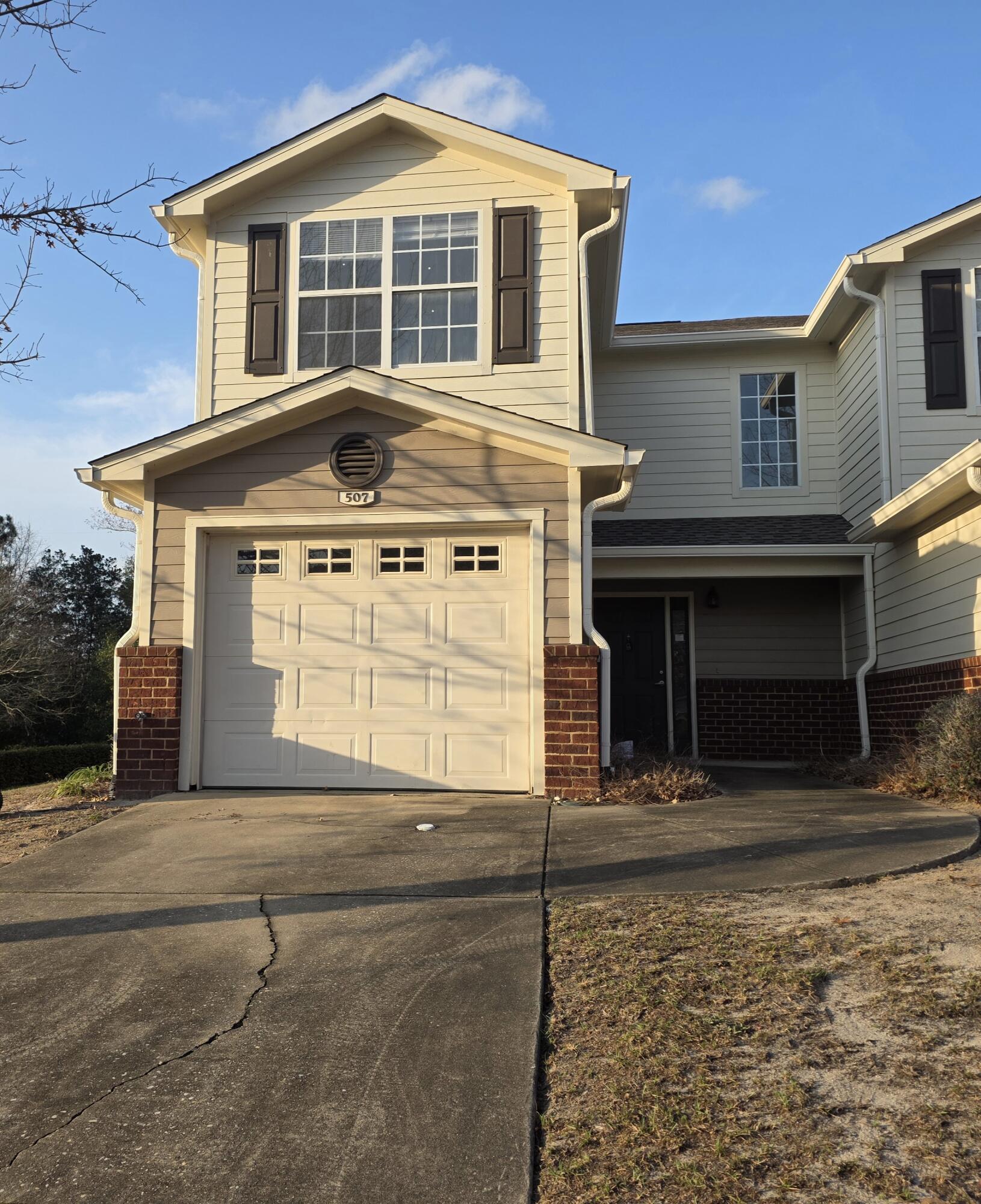 507 Wingspan Way — photo