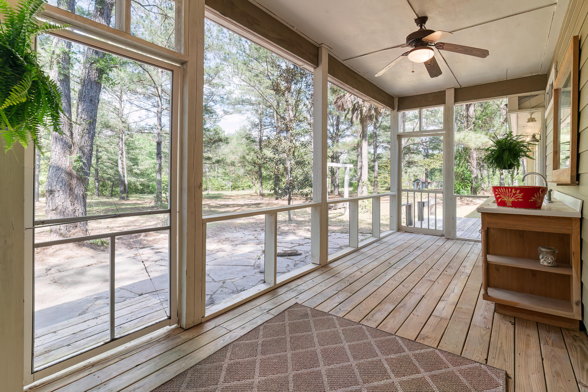 4353 Poverty Creek Road — photo