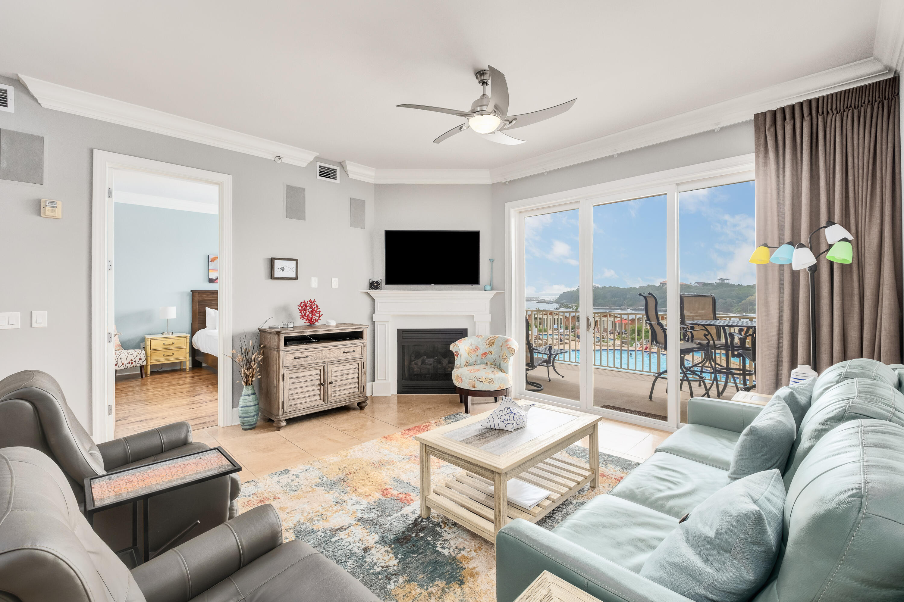 1653 W County Highway 30a Unit 2114 — photo