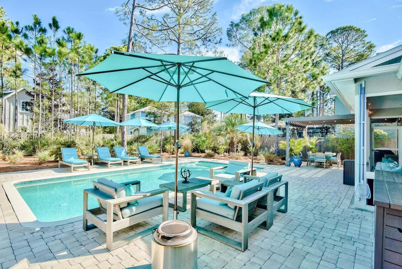 298 Wood Beach Drive — photo