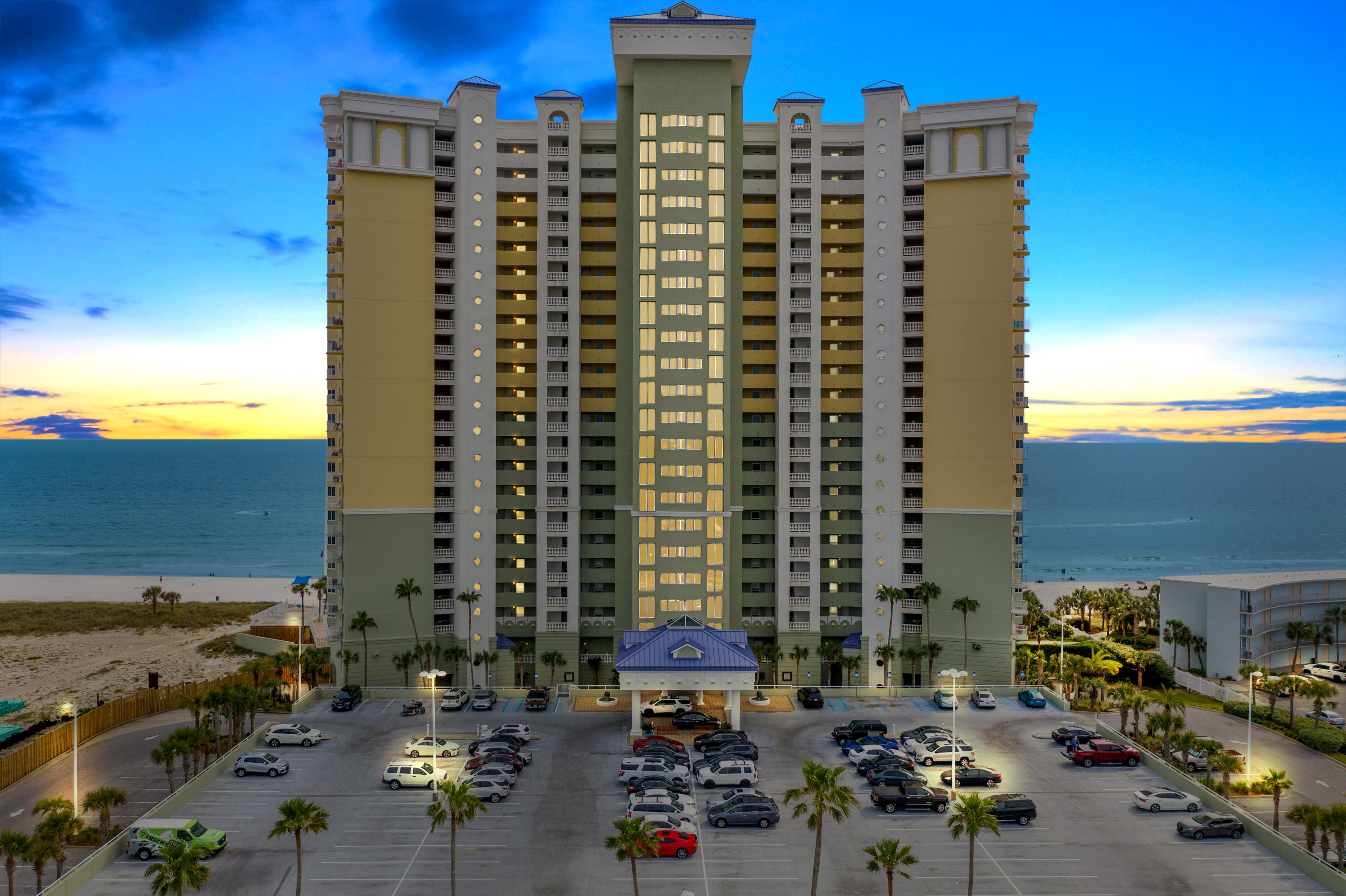 9450 S Thomas Drive Unit 2106D — photo