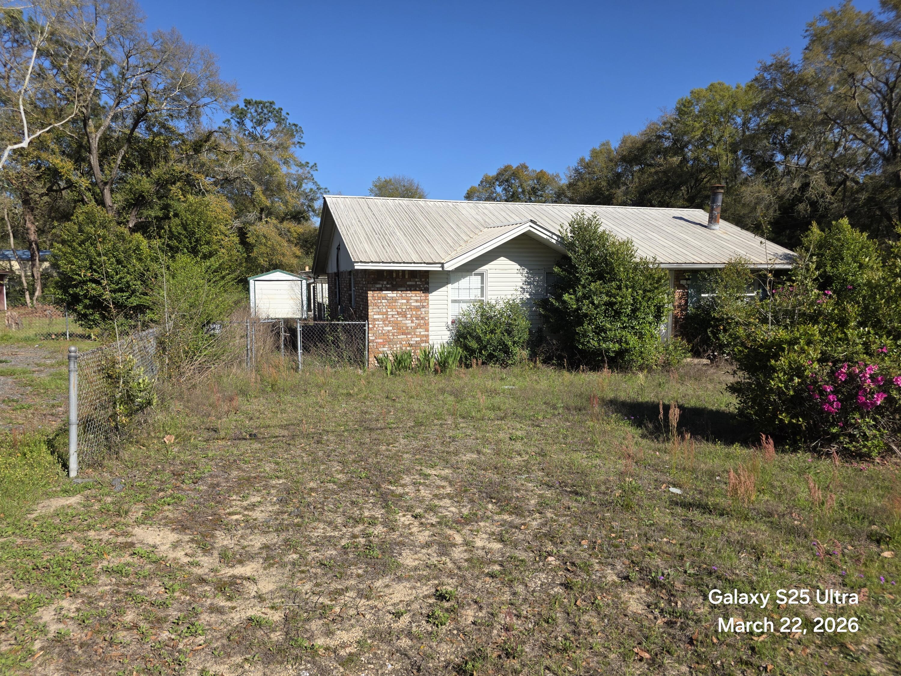 697 E Long Drive, Crestview, FL 32539 — photo 2