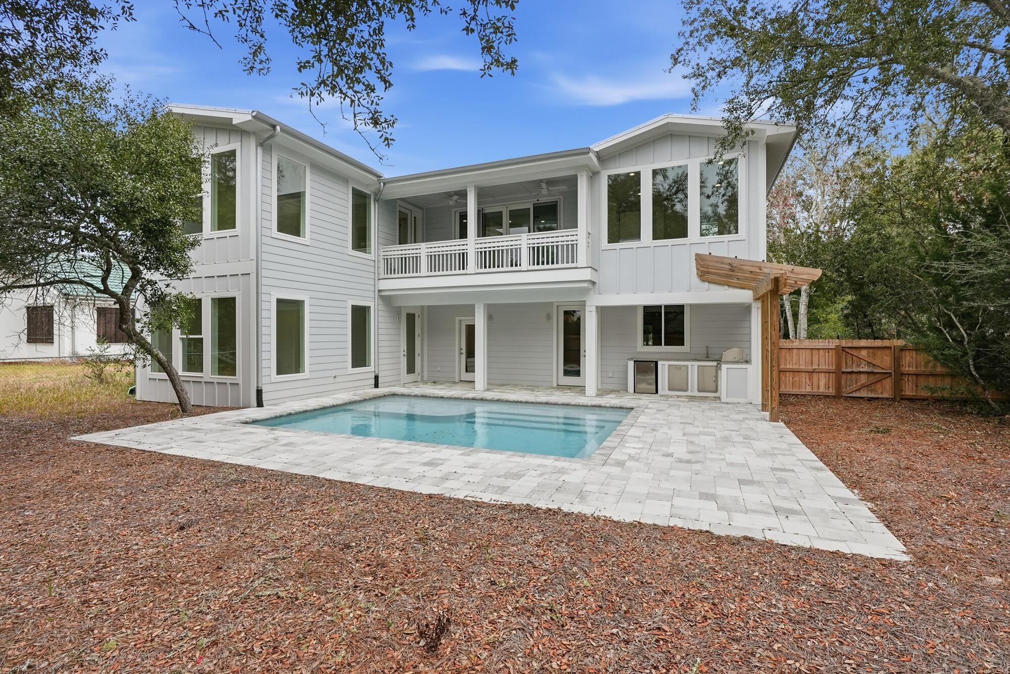 465 Seacrest Drive — photo