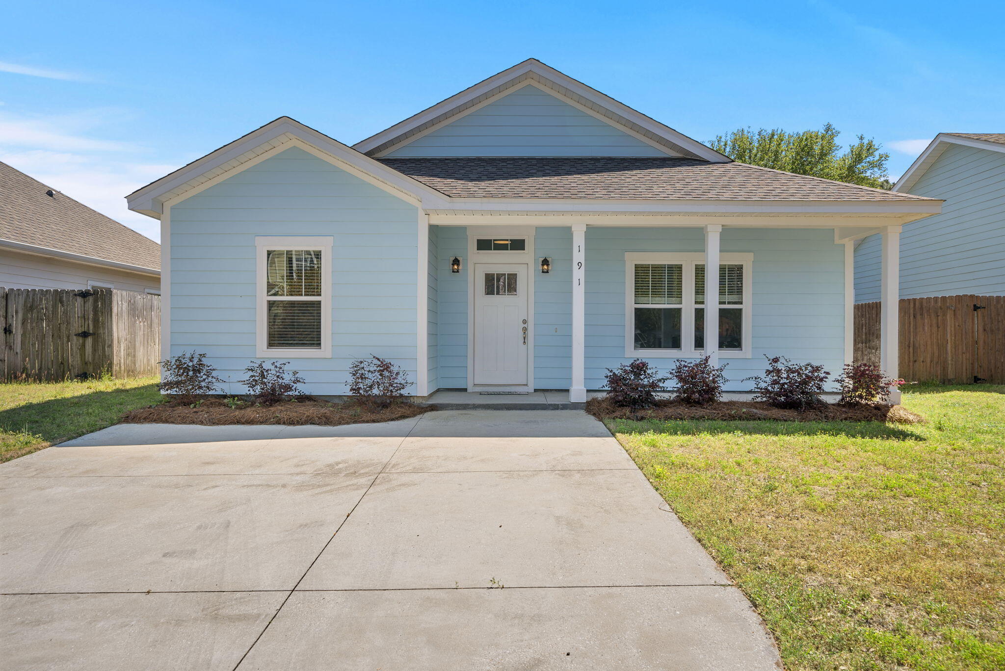 191 Water Oaks Loop — photo