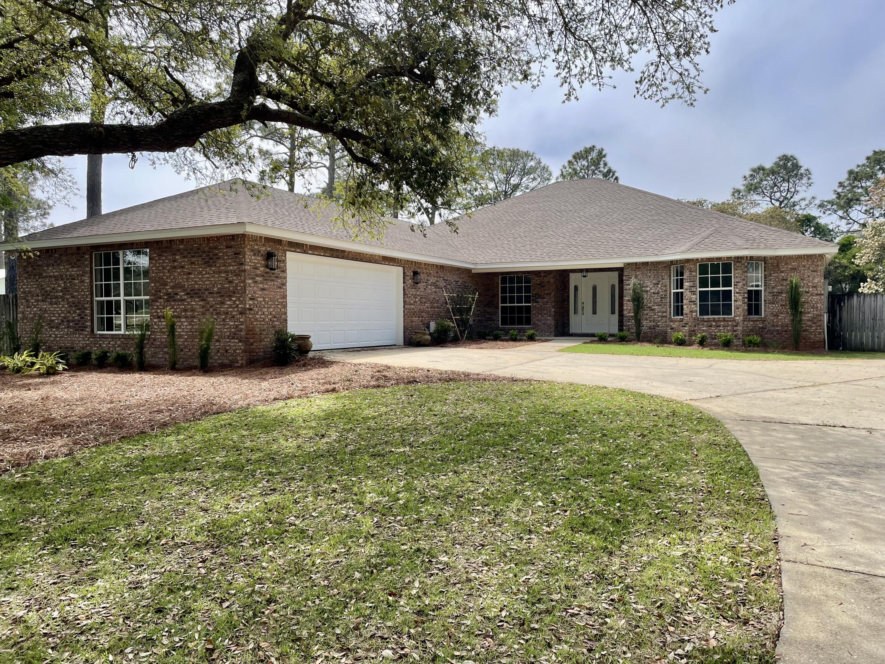 3 Walton Way — photo