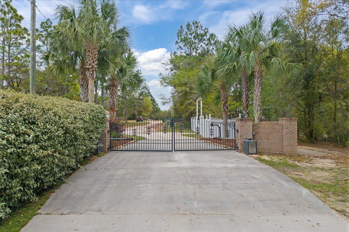 3308 Broadview Circle, Crestview, FL 32539 — photo 3