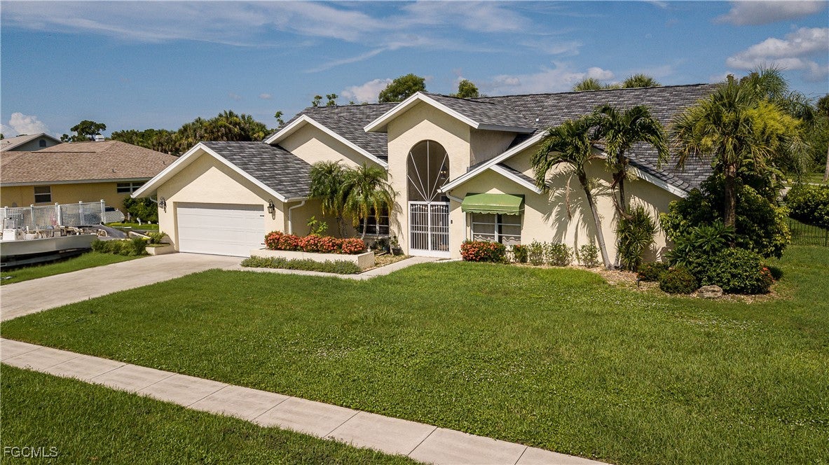 4225 Prestwick Court — photo