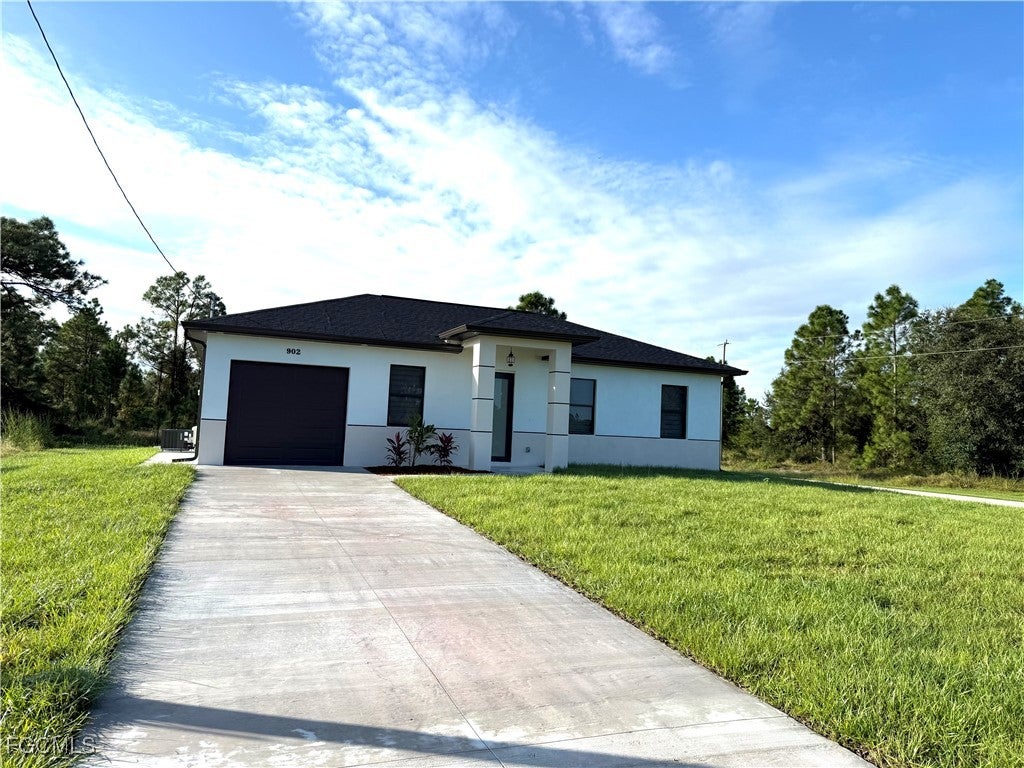 902 Wabasso Court — photo