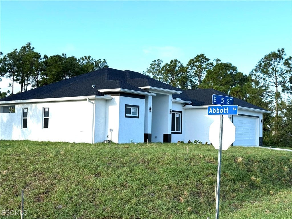 Home in Lehigh Acres, FL 33972 — photo 3