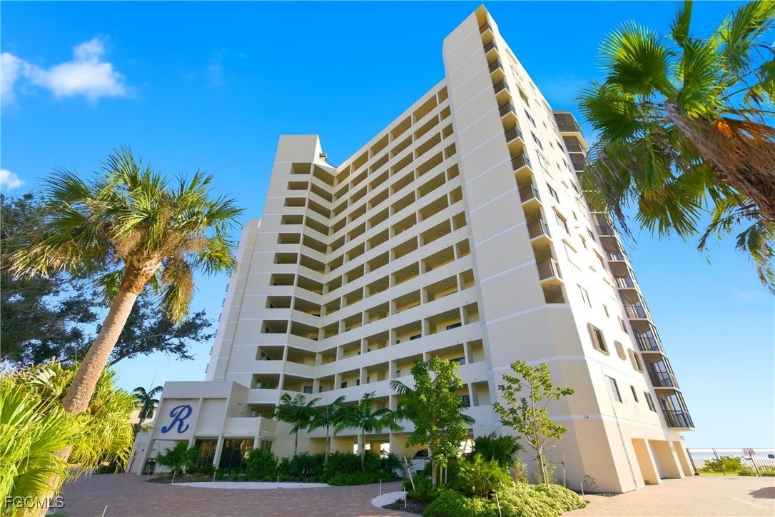7500 Estero Boulevard 1104 — photo