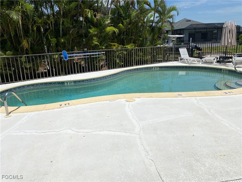 Home in Cape Coral, FL 33914 — photo 2