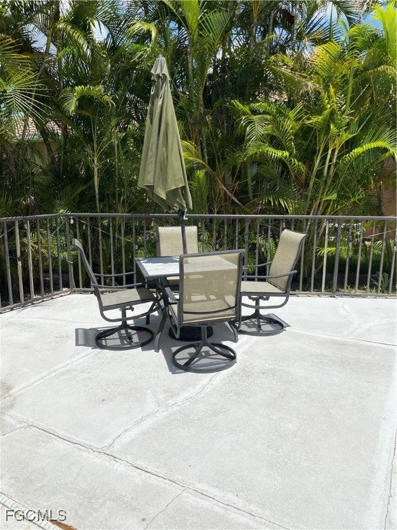 Home in Cape Coral, FL 33914 — photo 3