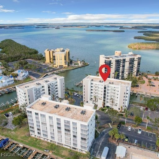 4331 Bay Beach Lane 152 — photo