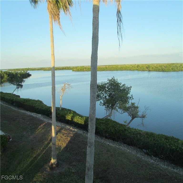 5371 Blue Crab Circle 1 — photo