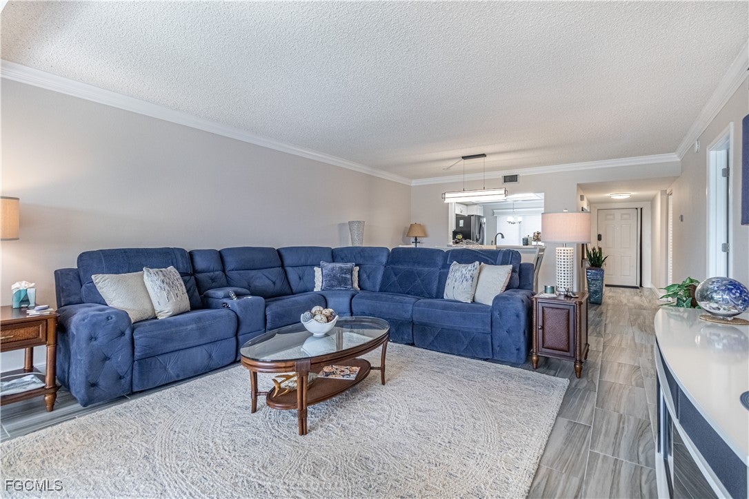 7430 Lake Breeze Drive 403 — photo